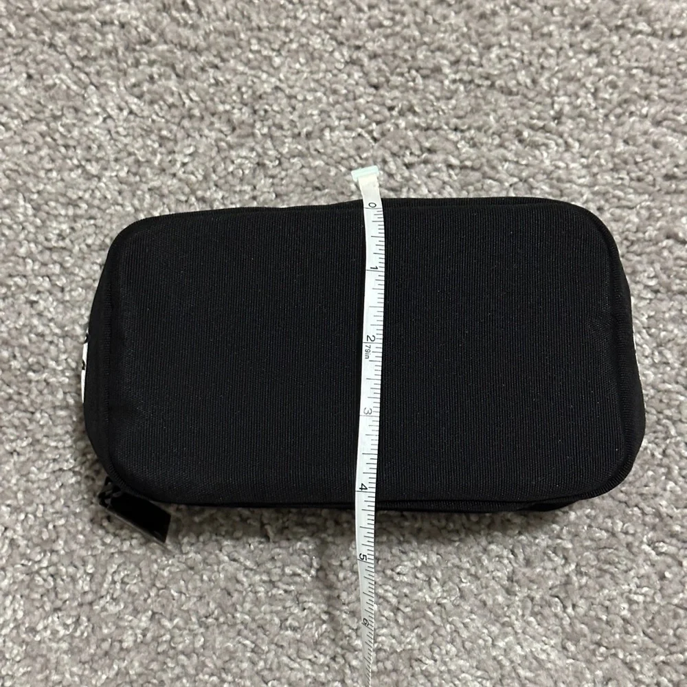 Bobbi Brown Make Up Bag